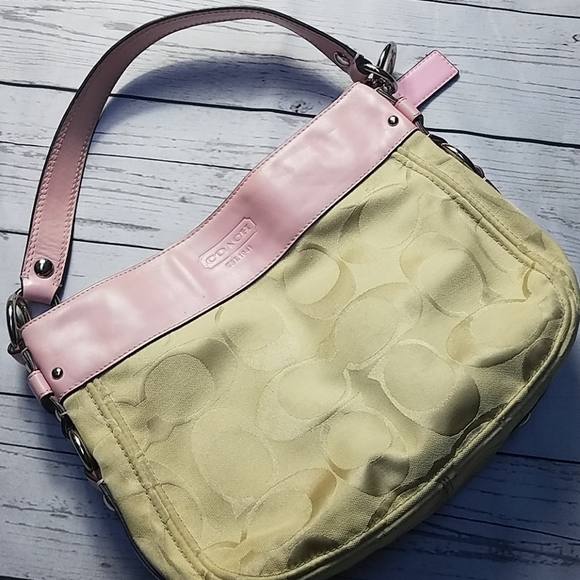 Coach Handbags - COACH purse shoulder hobo bag